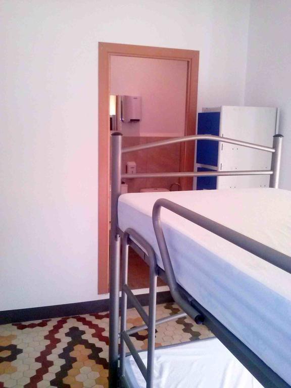 Albergue Internacional De Teruel City Backpackers Szoba fotó